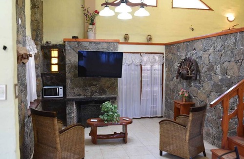 Yocsina Ski Chalet | Casa El Descanso, A Special Place-9 People in Mayu Sumaj Córdoba