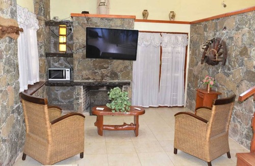 Yocsina Ski Chalet | Casa El Descanso, A Special Place-9 People in Mayu Sumaj Córdoba