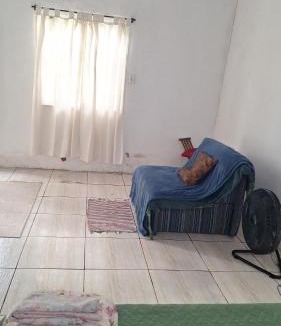 Marica House | Casa em Condomínio com 1 quarto com banheiro e cozinha externa