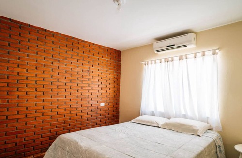Portal da Olaria House | Casa em Sao Sebastiao a 200m da Praia do Arrastao