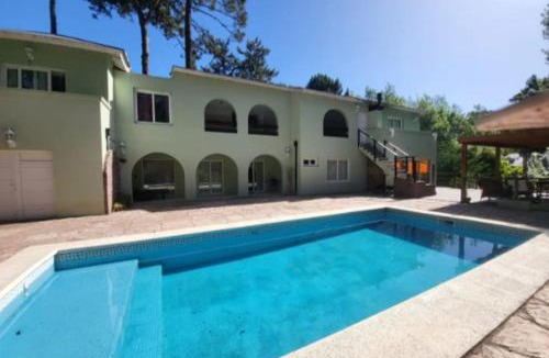 Carilo House | Casa en Cariló para 16 personas