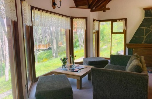 Province of Tierra del Fuego Ski Chalet | Casa en Ushuaia Ideal Para Grupos de 7 a 14 Personas