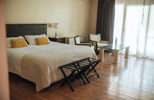 Chacras de Coria Hotel | Casa Entonada