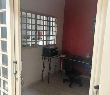Santa Genoveva Apartment | Casa espaçosa para o MotoGP com os amigos!