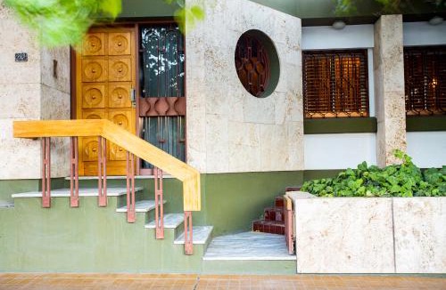 San Juan House | Casa Grande con estacionamiento