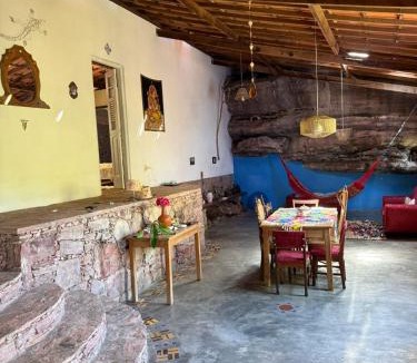 Igatu House | Casa Igatu - A morada da pedra, da água e do silêncio