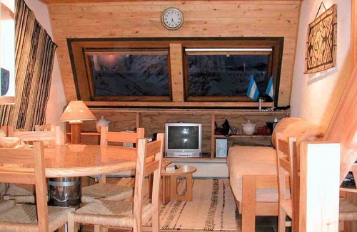 Las Lenas Apartment | Casa Las Lenas - 2 Bed, 2 Bth - Slopeside Ski condo in Argentina