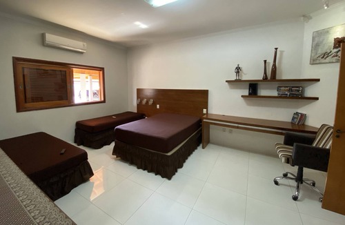 Olimpia House | Casa Linda, very well located, the best in town