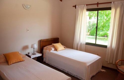 Vistalba House | Casa luminosa con pileta ¡ideal para descansar!
