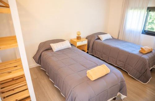 Bosque Peralta Ramos House | Casa Mariano - Casa en Bosque Peralta Ramos 4 PAX Con Parrilla - Hola Sur