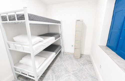 Zona Sul Hostel | Casa Mykonos Rio
