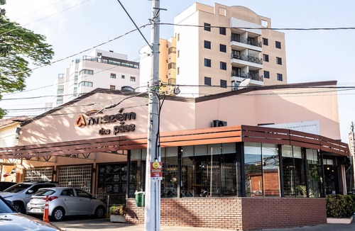 Lapa House | Casa na Lapa com Piscina e Churrasqueira