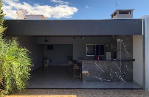 Chapadao do Sul House | Casa Papagaio