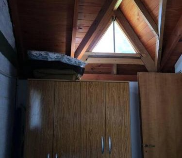 Villa Pehuenia House | Casa Pehuenia, linda cabaña a pasos del Lago