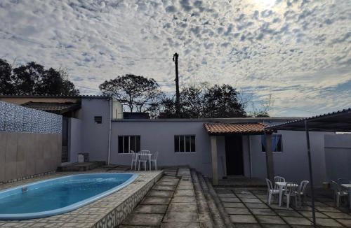 Cotia House | Casa próxima a Raposo Tavares, com piscina