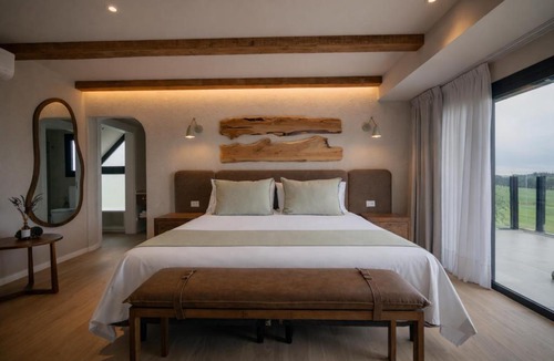 Sierra de los Padres Hotel | Casa Pradera - Hotel Serrano