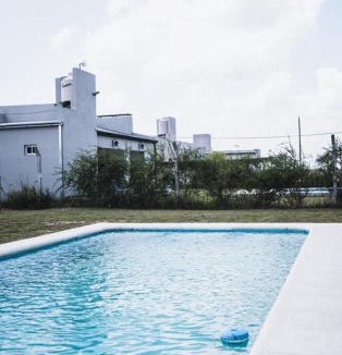 Partido de Chacabuco House | Casa quinta con entorno rural