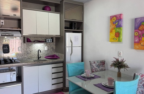 Balneario Gaivota House | Casa Rosa in Balneário Gaivota, 600m from the beach.