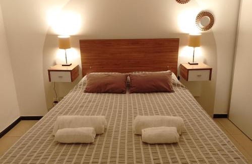 Guaymallen Apartment | CASA RUBÍ - Encantador Departamento en Mendoza - Parking, patio y seguridad permanente