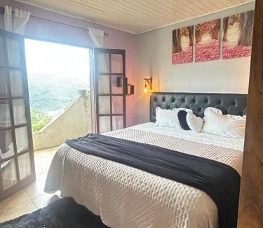 Agua Santa House | Casa Sobre as Nuvens - Ideal para Casal ou Família