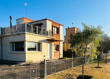 Junin Department House | Casa Valle del colibrí