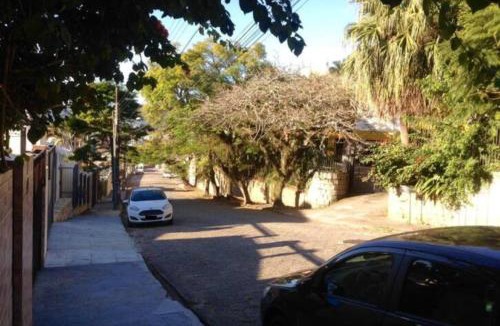 Carvoeira House | Casa vermelha