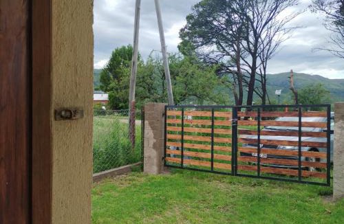 Huerta Grande House | Casas HG-Pileta climatizada en predio cercano-Desayuno seco