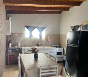 Plottier House | Casita en plottier