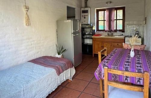 Las Rosas House | Casita Lavanda - cercana a plaza de Villa de las Rosas con calefactor y asador