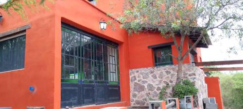 La Calera Ski Chalet | Casita Naranja