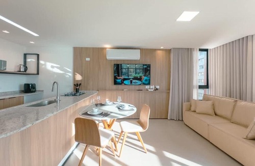 Zona 01 Apartment | Centro Moderno - Estilo e Conforto Unicos - NEO1004
