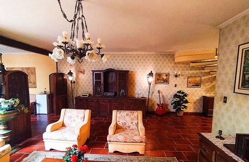 Campo Belo Apartment | CGH Vintage House & Inn: Room with a Private Entrance