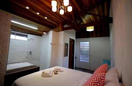 Centro House | Chácara Andó Bed And Breakfast