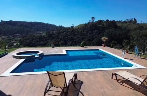 Mairinque House | Chácara da Nena vista linda Wi-Fi piscina