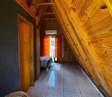 Foz do Iguacu Ski Chalet | Chácara Três Chalés