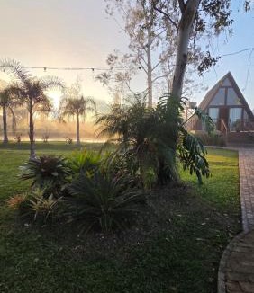 Parobe Ski Chalet | Chalé A-Frame Exclusivo com Lago Privativo