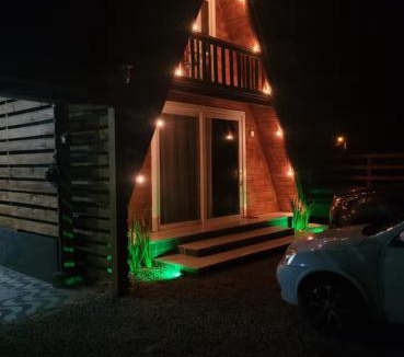 Jaguaruna Ski Chalet | Chalé Ahmar!