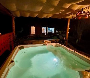 Morretes House | Chalé com Jacuzzi em Morretes