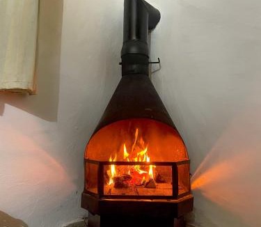 Camanducaia Ski Chalet | Chalé em Monte Verde com Lareira e vista das montanhas