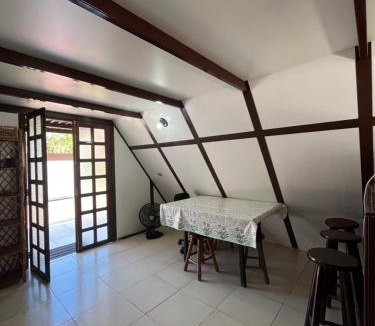 Pereque-Acu Ski Chalet | Chalé em Ubatuba para 12 pessoas com Wi-Fi