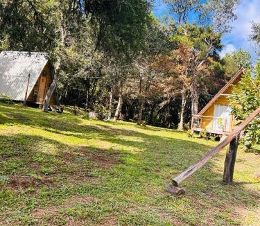 Sao Bento do Sapucai Ski Chalet | Chalé flor da montanha 2