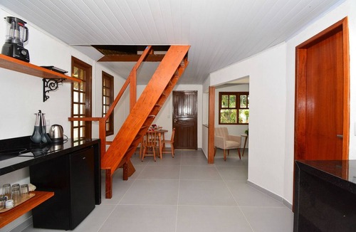 Ingleses do Rio Vermelho Ski Chalet | Chalé na Praia dos Ingleses - NIN008