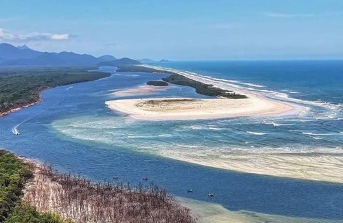 Cananeia Cabin | Chalé pé na areia