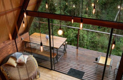 Itamonte Ski Chalet | Chalé sobre o Rio