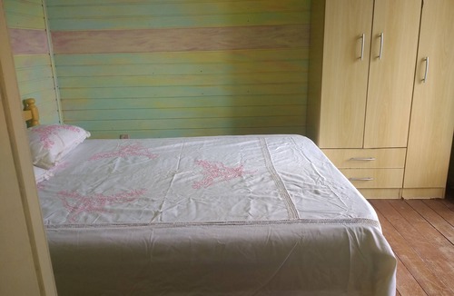 Campeche Ski Chalet | Chalet 300m from Campeche Beach