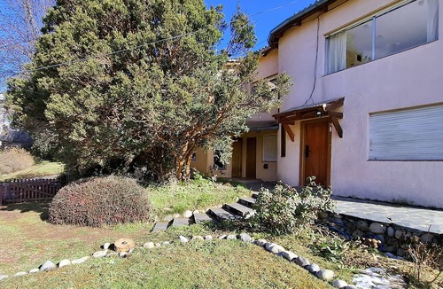 Belgrano Apartment | Charming 2-bedroom apartment in cool San Carlos de Bariloche with WiFi