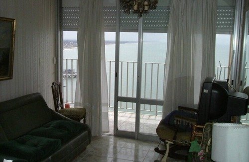 La Perla Apartment | Charming 2-bedroom apartment in Mar del Plata