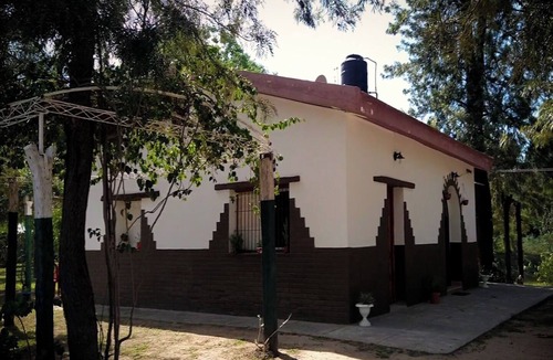 Robles Department House | Charming country house with 1 bedroom and AC, WiFi in serene Fernandez