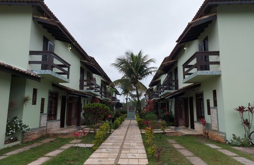 Indaia House | Charming Villagio in a Beachfront Gated Community