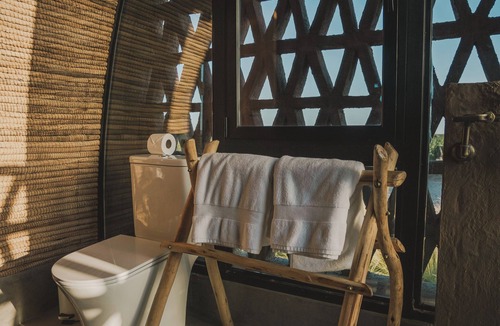 Ugarteche Cabin | Chozos Resort Luxury Glam Camps at the vineyards